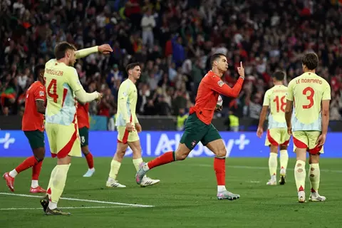 اللقب لرفاق رونالدو.. البرتغال تتوج بدوري أمم أوروبا أمام إسبانيا (فيديو)